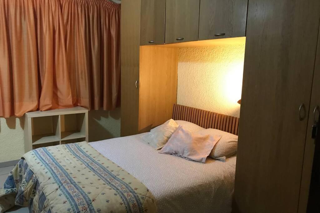 Villa Casita blanca con fibra óptica y piscina cominutaria Tossa de Mar Exterior foto